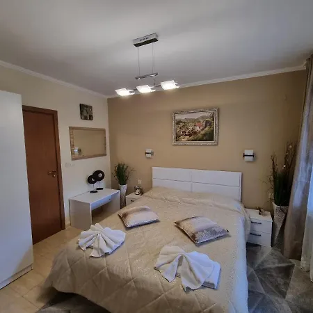 гранд манастира лукс Апартамент Пампорово