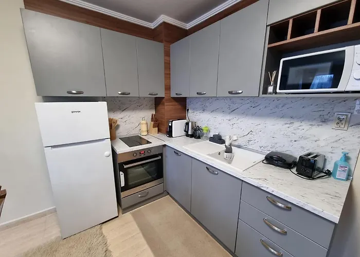 гранд манастира лукс Апартамент *